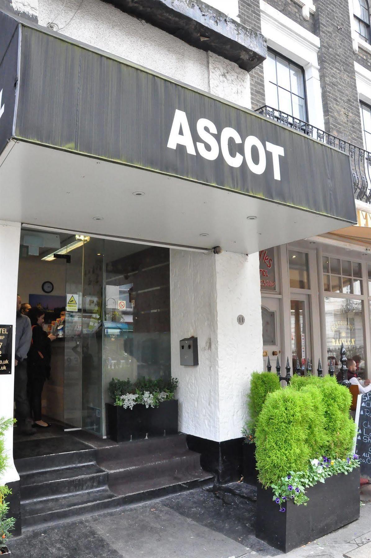 Ascot Hyde Park Hotel London Exterior photo